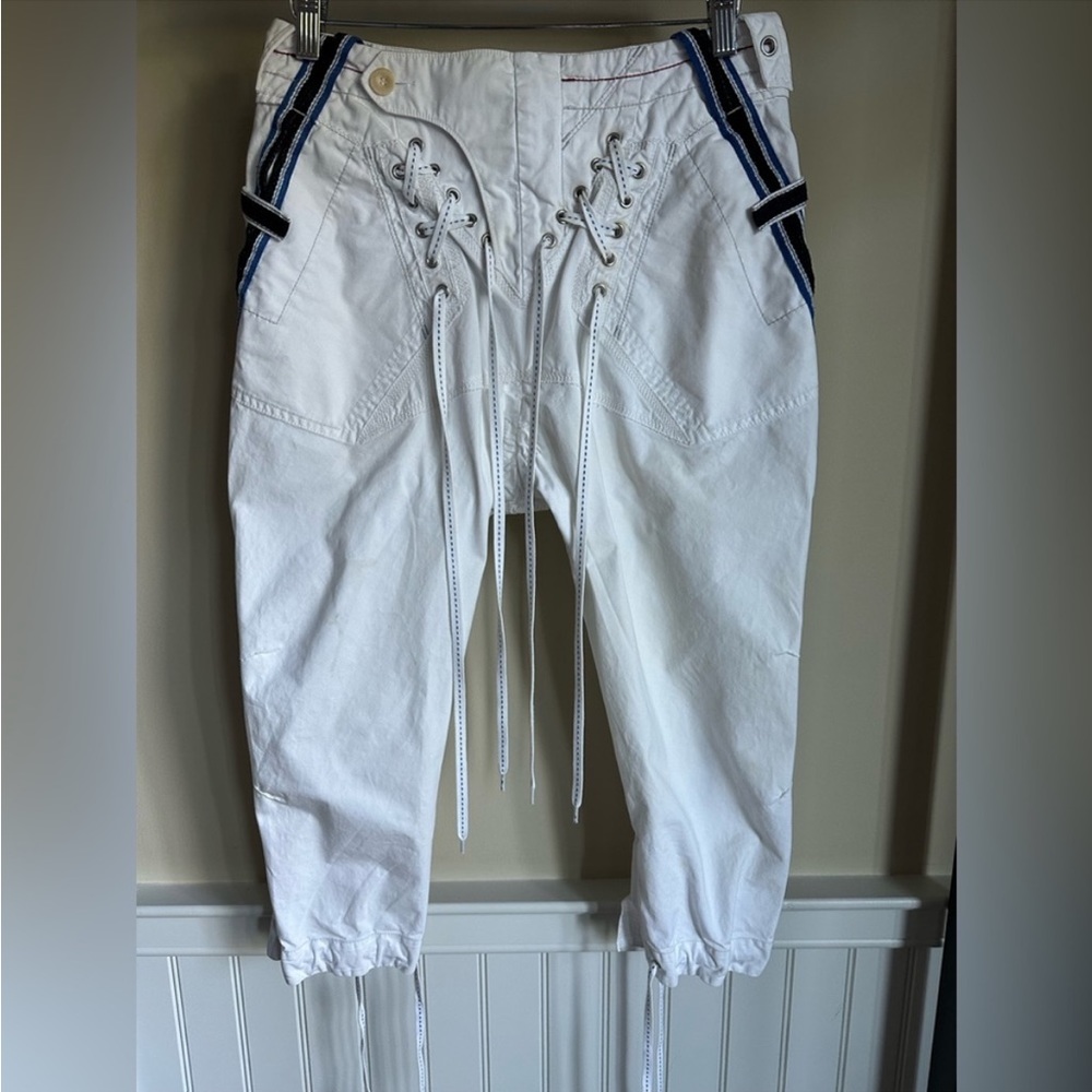 Marithe francois girbaud white navy stripped bondage pirate capris pants size 26